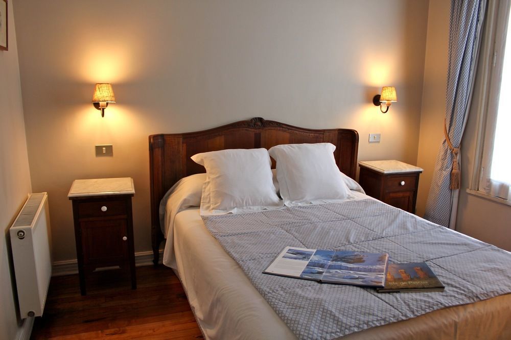 Vilafranca Petit Hotel Santiago Buitenkant foto